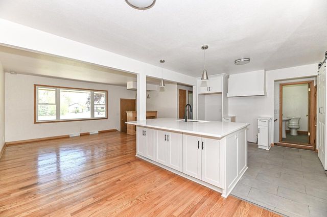 N79W15709 Charles COURT, Menomonee Falls, WI 53051