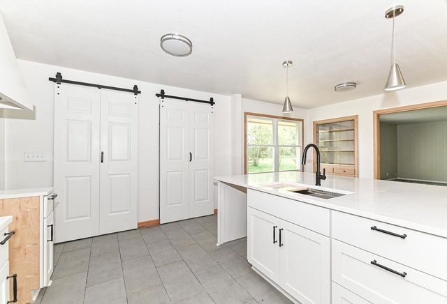 N79W15709 Charles COURT, Menomonee Falls, WI 53051