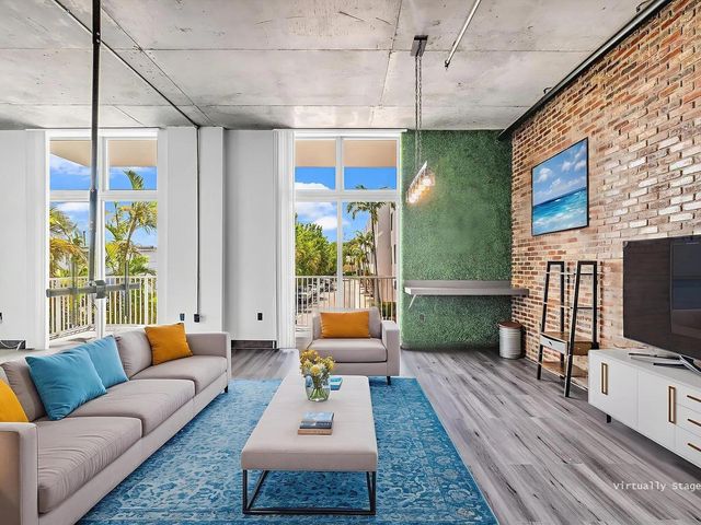 2100 Van Buren Street 203, Hollywood, FL 33020