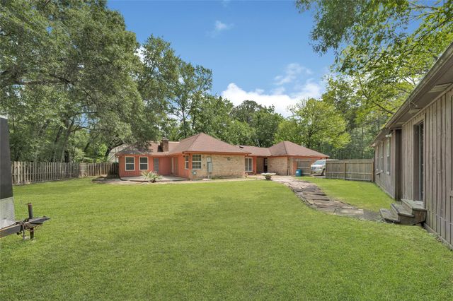 705 Holly Springs Court, Conroe, TX 77302