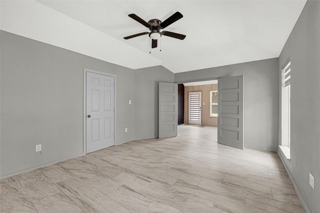 705 Holly Springs Court, Conroe, TX 77302