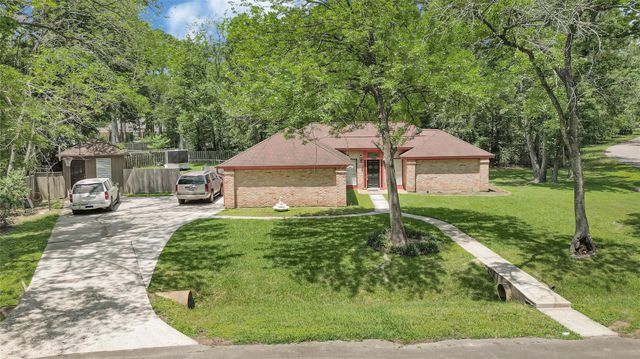 705 Holly Springs Court, Conroe, TX 77302