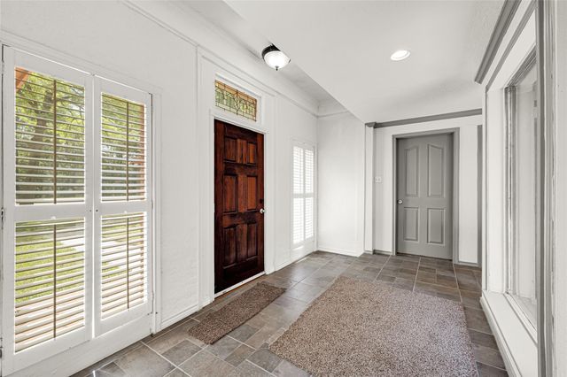 705 Holly Springs Court, Conroe, TX 77302