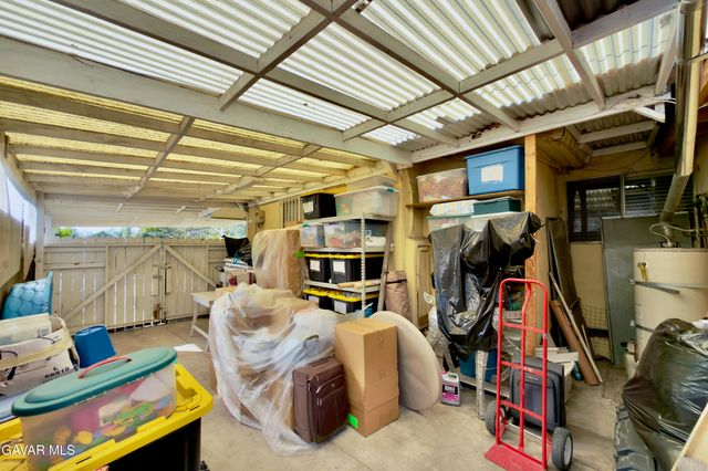 6118 Bellingham Avenue, North Hollywood, CA 91606