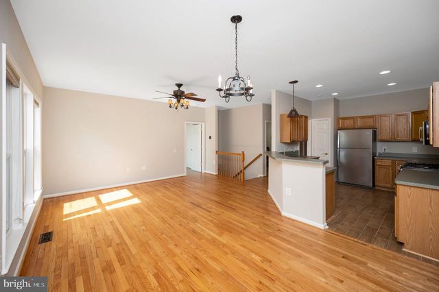 21 BUCHANAN CT, Fredericksburg, VA 22406