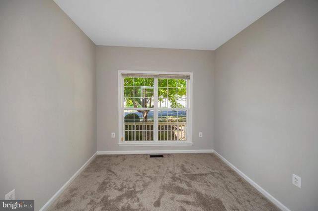 21 BUCHANAN CT, Fredericksburg, VA 22406