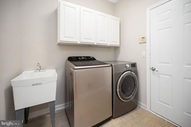 21 BUCHANAN CT, Fredericksburg, VA 22406