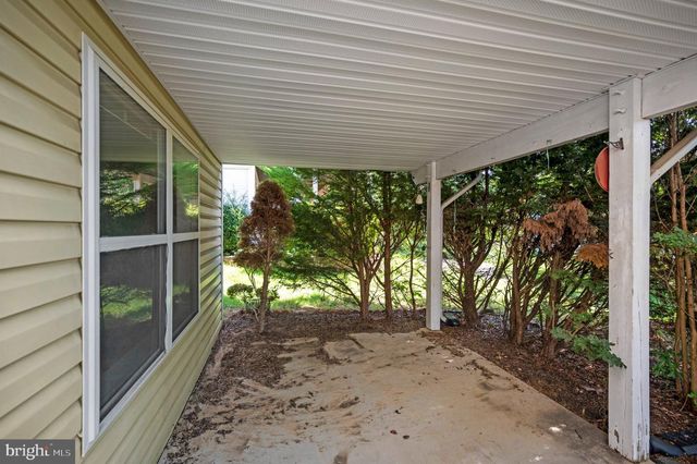 21 BUCHANAN CT, Fredericksburg, VA 22406
