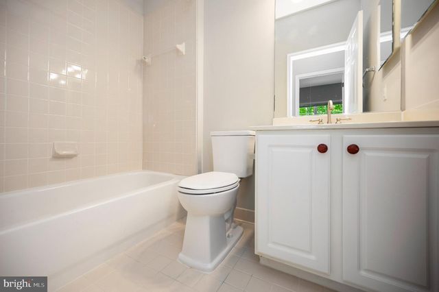 21 BUCHANAN CT, Fredericksburg, VA 22406