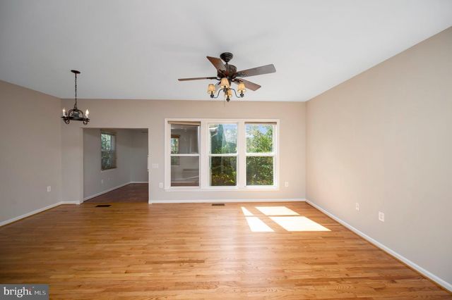 21 BUCHANAN CT, Fredericksburg, VA 22406