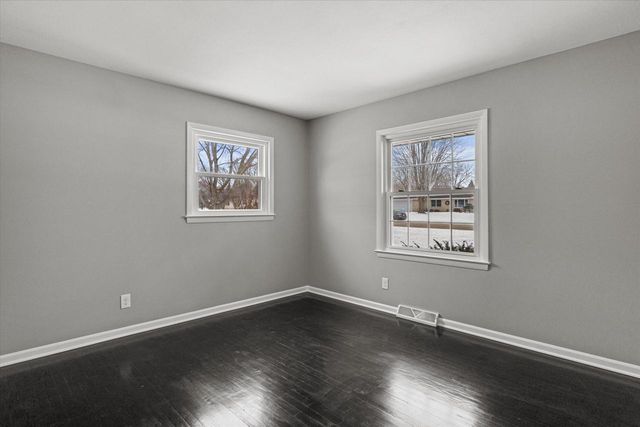 4335 N 145th STREET, Brookfield, WI 53005