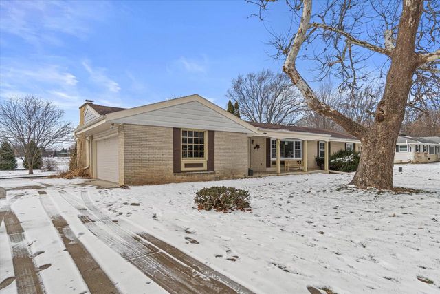 4335 N 145th STREET, Brookfield, WI 53005