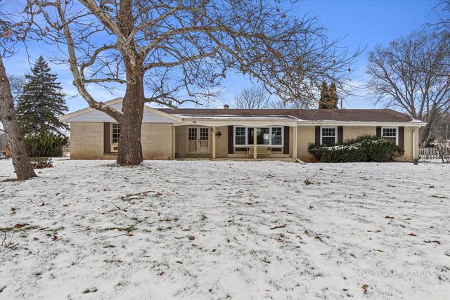 4335 N 145th STREET, Brookfield, WI 53005