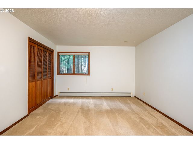 27572 S KINZY Rd, Estacada, OR 97023