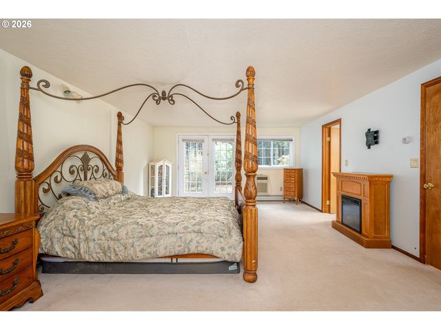 27572 S KINZY Rd, Estacada, OR 97023