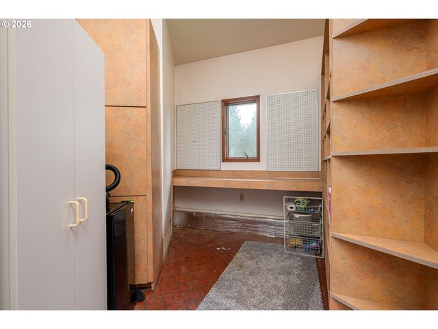 27572 S KINZY Rd, Estacada, OR 97023