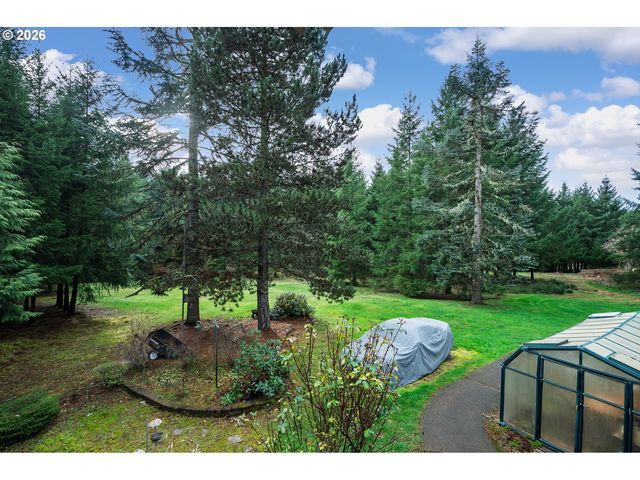 27572 S KINZY Rd, Estacada, OR 97023