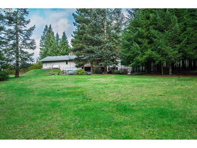 27572 S KINZY Rd, Estacada, OR 97023