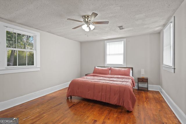 1789 Taylor Avenue, East Point, GA 30344