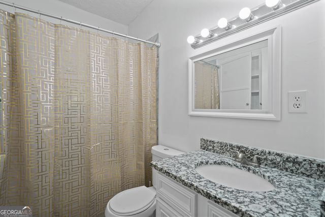 1789 Taylor Avenue, East Point, GA 30344