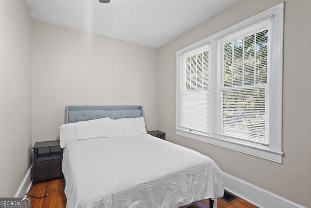 1789 Taylor Avenue, East Point, GA 30344