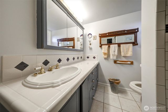 2536 N Lafayette Avenue, Bremerton, WA 98312