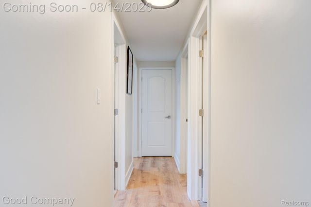30110 Fairfax Street, Southfield, MI 48076