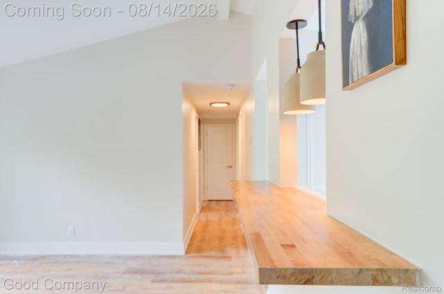 30110 Fairfax Street, Southfield, MI 48076