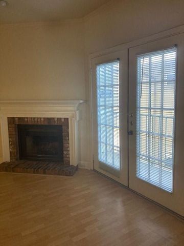 2100 San Gabriel ST 204, Austin, TX 78705