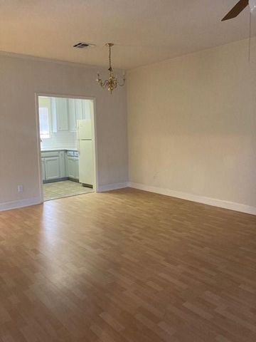 2100 San Gabriel ST 204, Austin, TX 78705