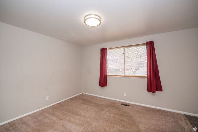 61 COLOMBIA DR, Tooele, UT 84074