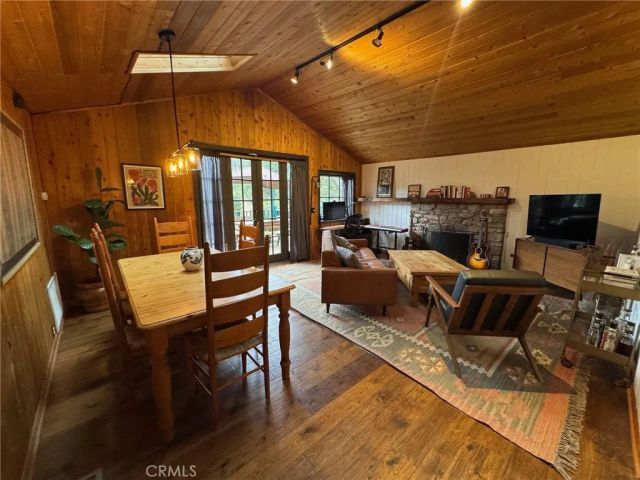 456 S Skyline Drive, Thousand Oaks, CA 91361
