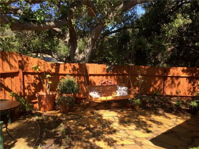 456 S Skyline Drive, Thousand Oaks, CA 91361