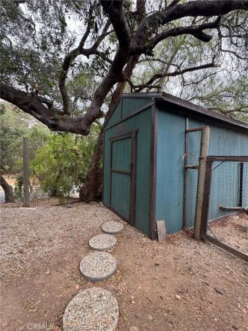 456 S Skyline Drive, Thousand Oaks, CA 91361