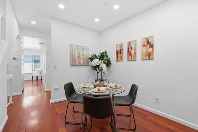 972 Belmont Terrace 7, Sunnyvale, CA 94086