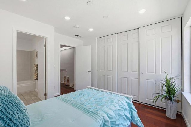 972 Belmont Terrace 7, Sunnyvale, CA 94086