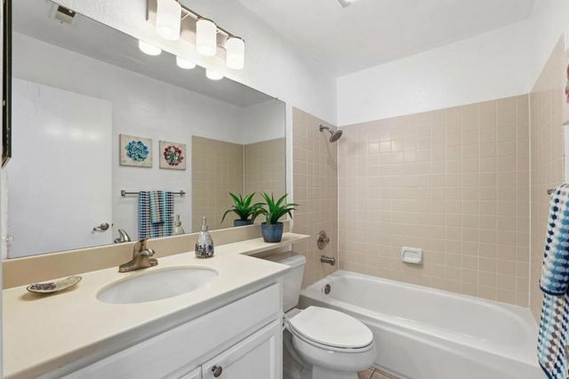 972 Belmont Terrace 7, Sunnyvale, CA 94086