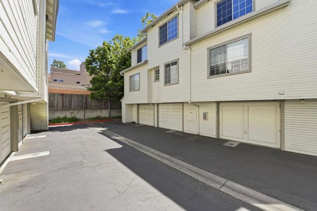 972 Belmont Terrace 7, Sunnyvale, CA 94086