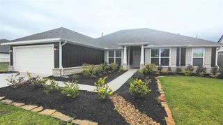 15 Keystone Court, Angleton, TX 77515