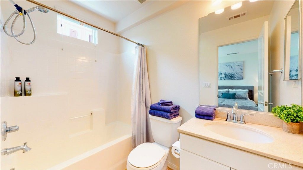 Image 18 of property listing at 12848 Palm Street 4, Garden Grove, CA 92840