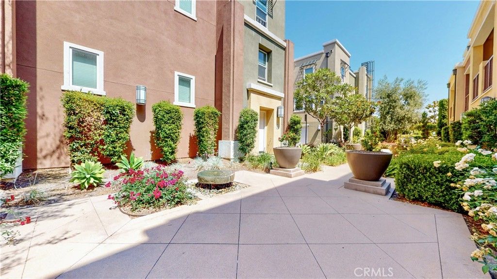 Image 7 of property listing at 12848 Palm Street 4, Garden Grove, CA 92840