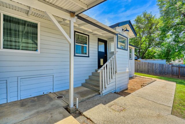 123 Upper Auburn Hts, Auburn, CA 95603