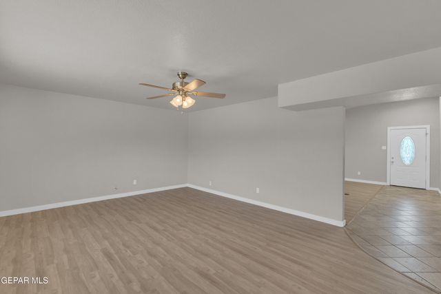 404 CHERMONT Drive, El Paso, TX 79912