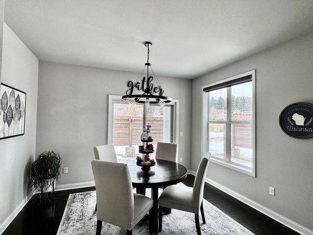 W222S4127 Timm DRIVE, Waukesha, WI 53189