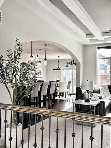 W222S4127 Timm DRIVE, Waukesha, WI 53189