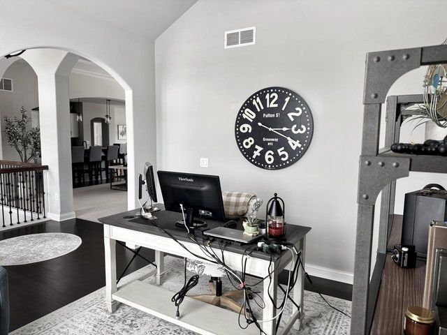 W222S4127 Timm DRIVE, Waukesha, WI 53189