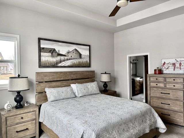 W222S4127 Timm DRIVE, Waukesha, WI 53189