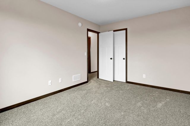 850 3rd Avenue SW, Rice, MN 56367