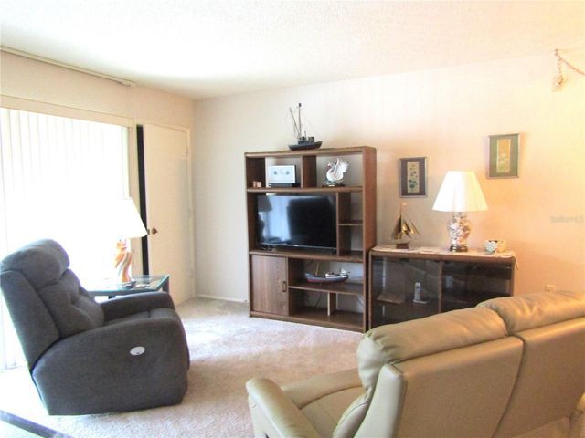 4632 RINGWOOD MEADOW 28, Sarasota, FL 34235