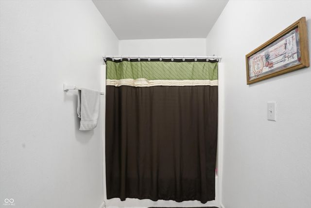 7231 Barnwell Place, Indianapolis, IN 46217